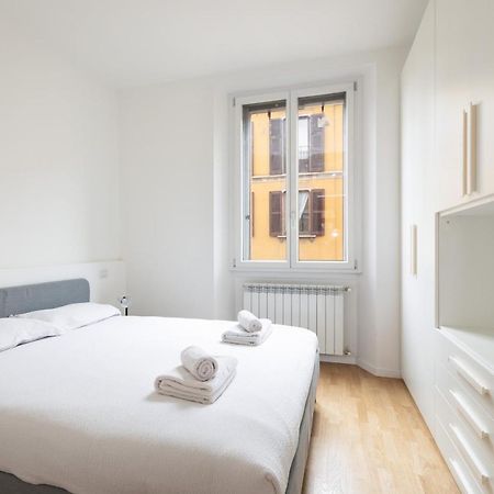 Urbino Apartment Luminoso E Centrale Milan Exterior photo